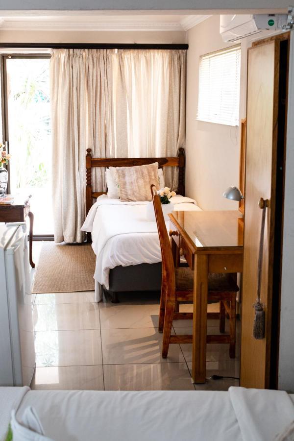Woodpecker Guesthouse 픽스버그 외부 사진
