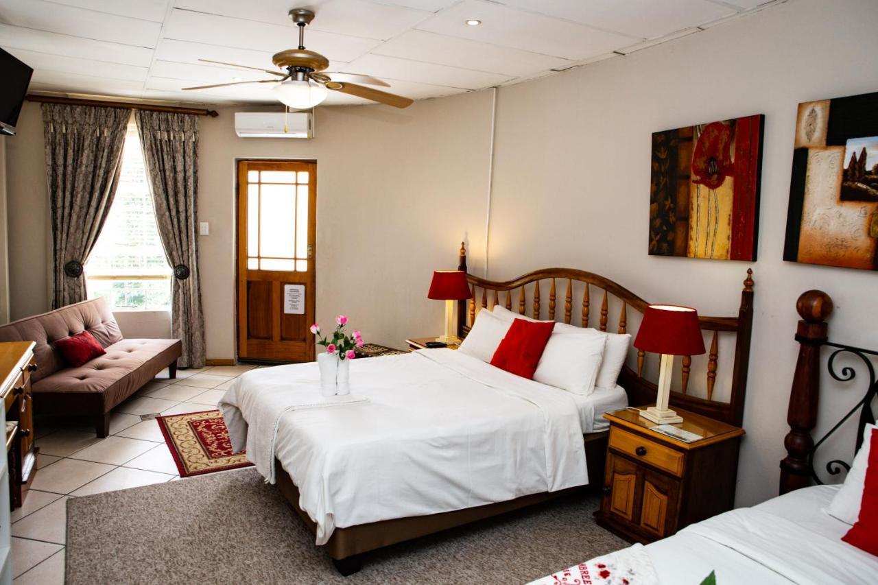Woodpecker Guesthouse 픽스버그 외부 사진
